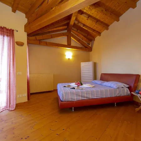 La Casa Nel Borgo: View Terrace - Happy